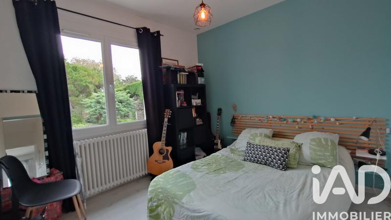 Maison - 217 m² - 9 pièces