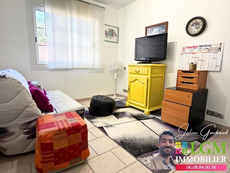 Maison - 99 m² - 5 pièces