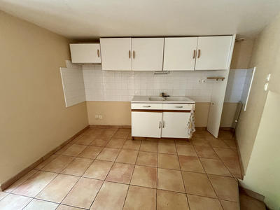 Maison - 80 m² - 5 pièces