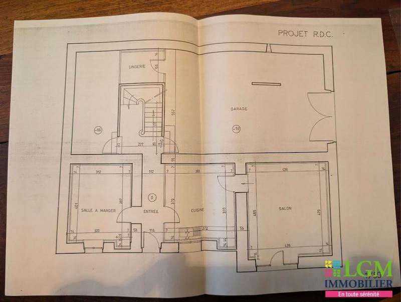 Mas - 107 m² - 5 pièces