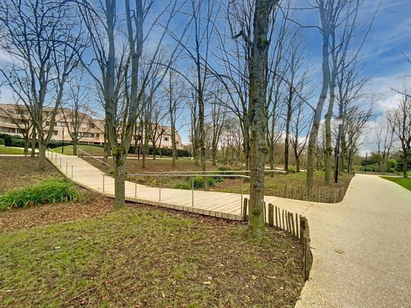 Duplex - 86 m² - 4 pièces