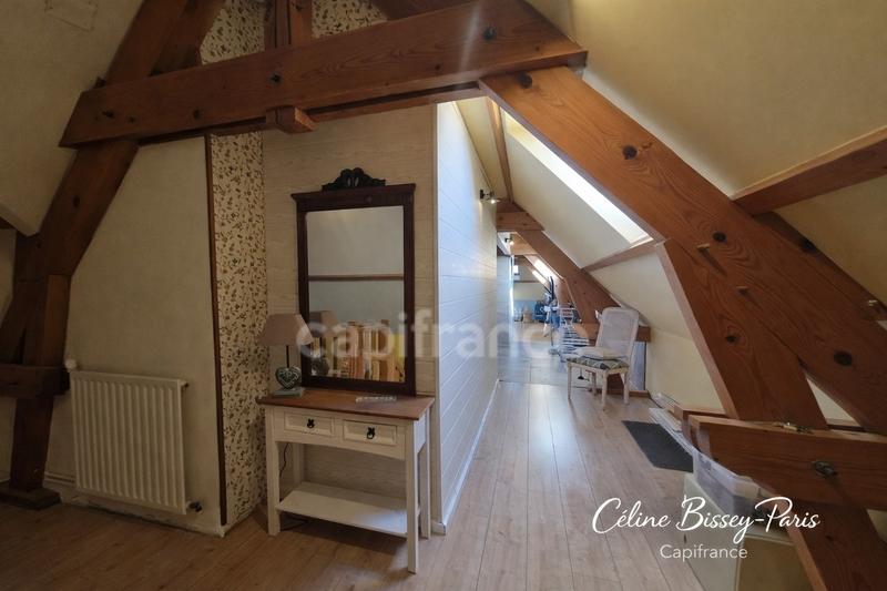 Pavillon - 163 m² - 6 pièces