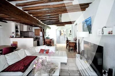 Appartement - 82 m² - 3 pièces