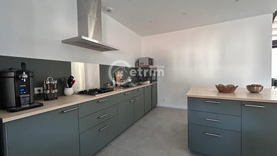 Maison - 190 m² - 5 pièces