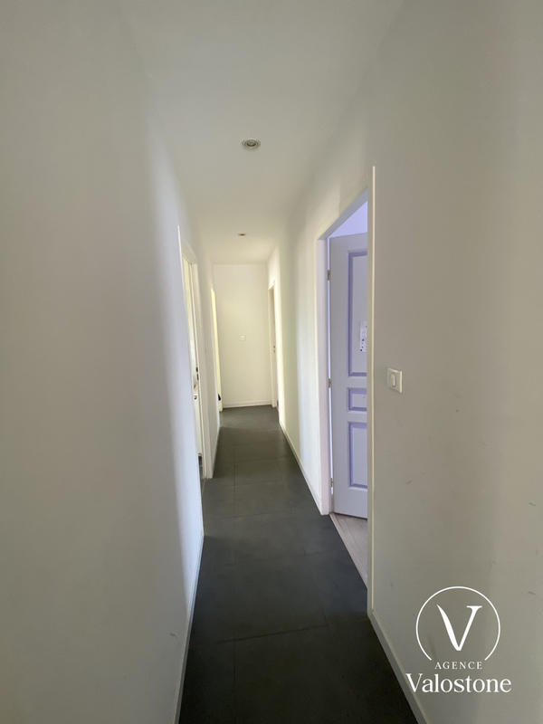 Maison traditionnelle - 119 m² - 5 pièces