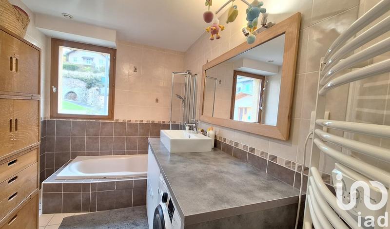 Maison de village - 100 m² - 4 pièces