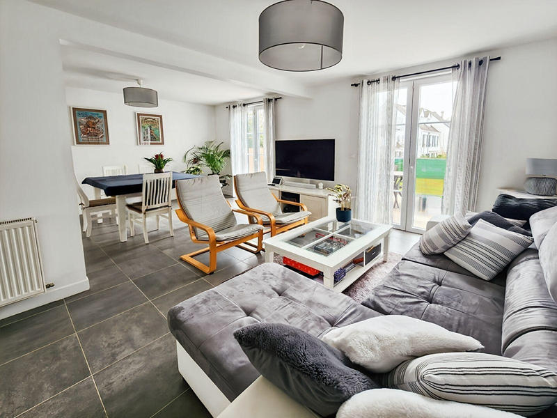 Maison - 125 m² - 5 pièces