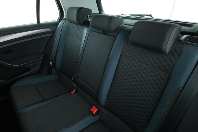 Volkswagen Golf VII 1.6 Tdi Iq.Drive Dsg7 5p 115 ch