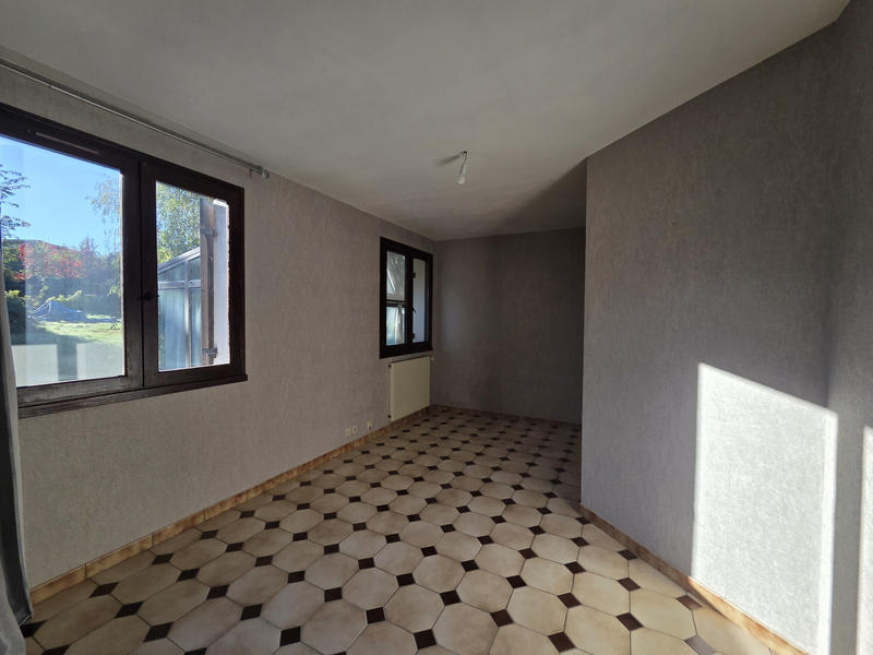 Maison - 76 m² - 5 pièces