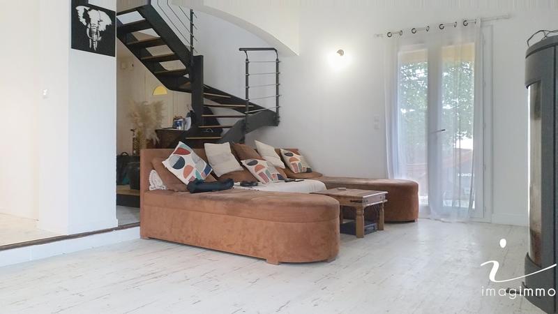 Maison - 140 m² - 5 pièces