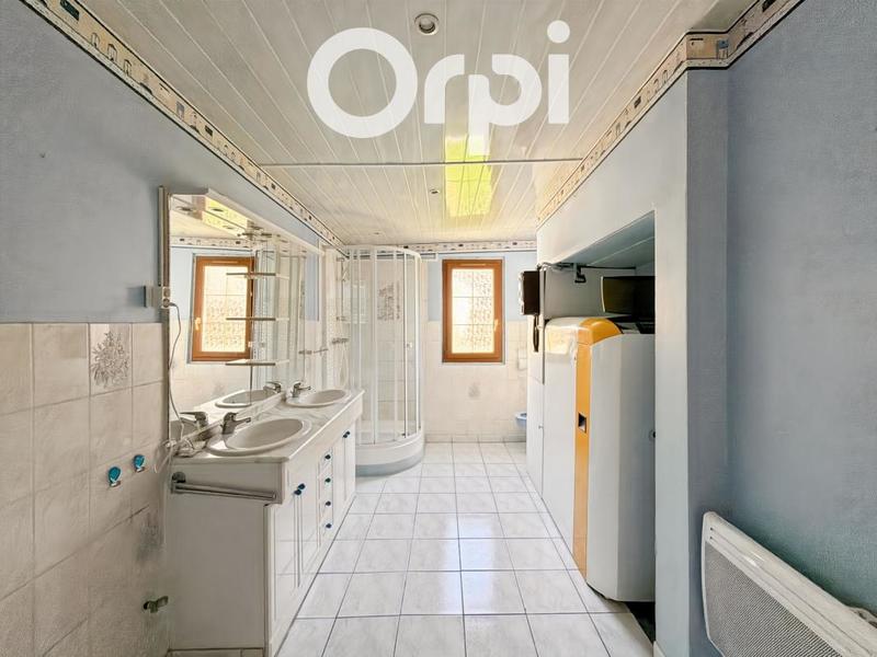 Maison - 101 m² - 4 pièces