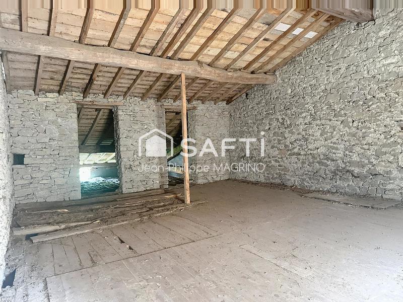 Maison - 101 m² - 5 pièces