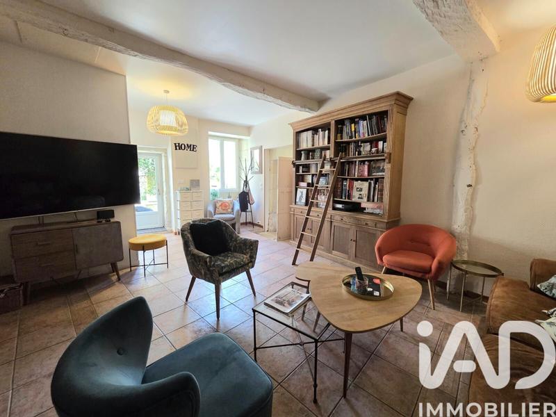 Maison - 294 m² - 10 pièces