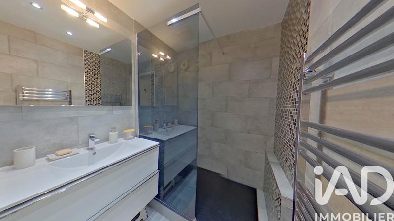 Appartement - 83 m² - 4 pièces