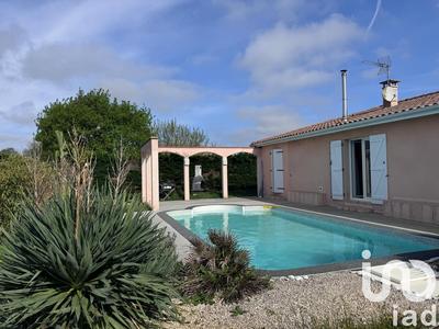 Maison - 121 m² - 5 pièces