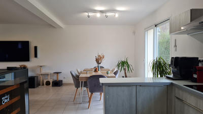 Maison - 110 m² - 6 pièces