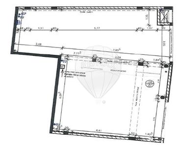 Local commercial - 93 m² - 4 pièces