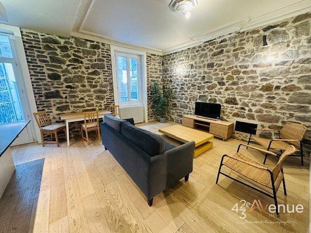 Appartement - 91 m² - 4 pièces