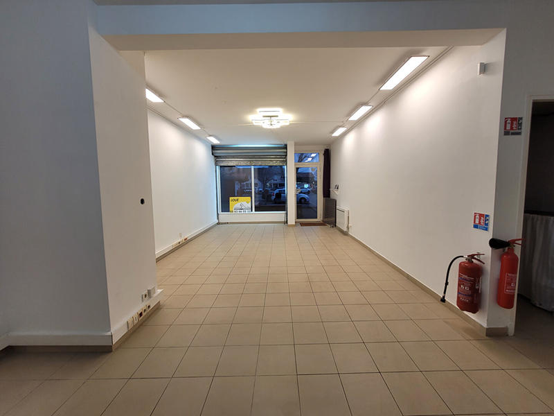 Local commercial - 57 m² - 2 pièces