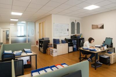 Bureau - 83 m² - 3 pièces