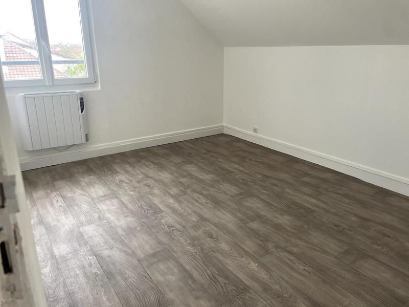 Appartement - 81 m² - 5 pièces