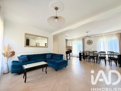 Maison - 188 m² - 7 pièces