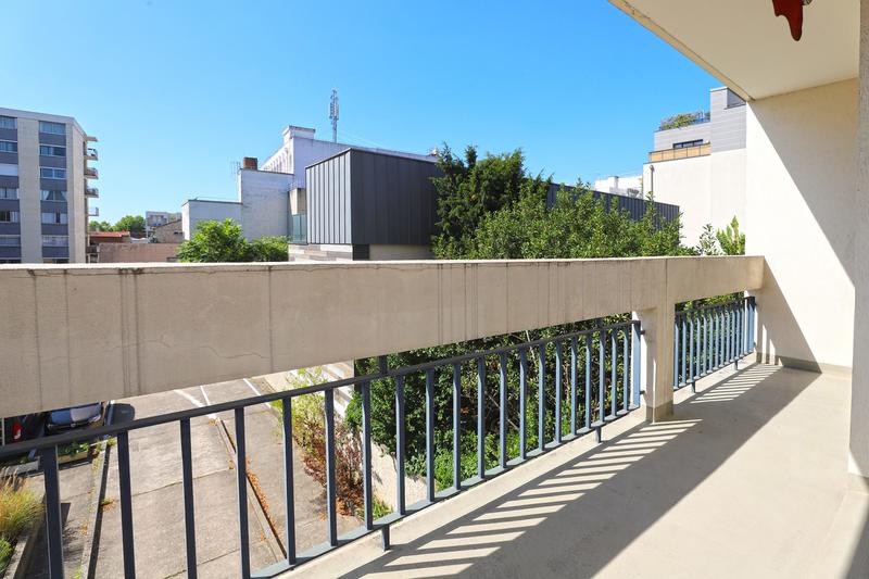 Appartement - 82 m² - 4 pièces