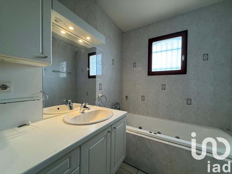 Maison - 138 m² - 4 pièces