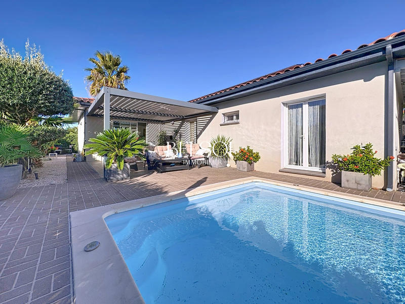 Maison contemporaine - 128 m² - 5 pièces