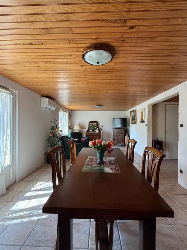 Maison - 135 m² - 6 pièces