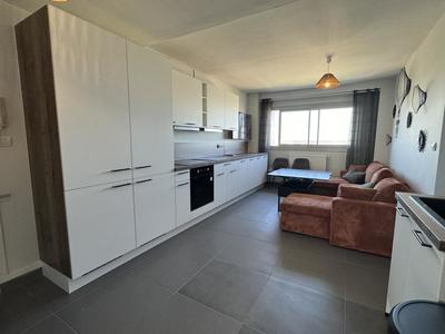 Appartement - 100 m² - 7 pièces