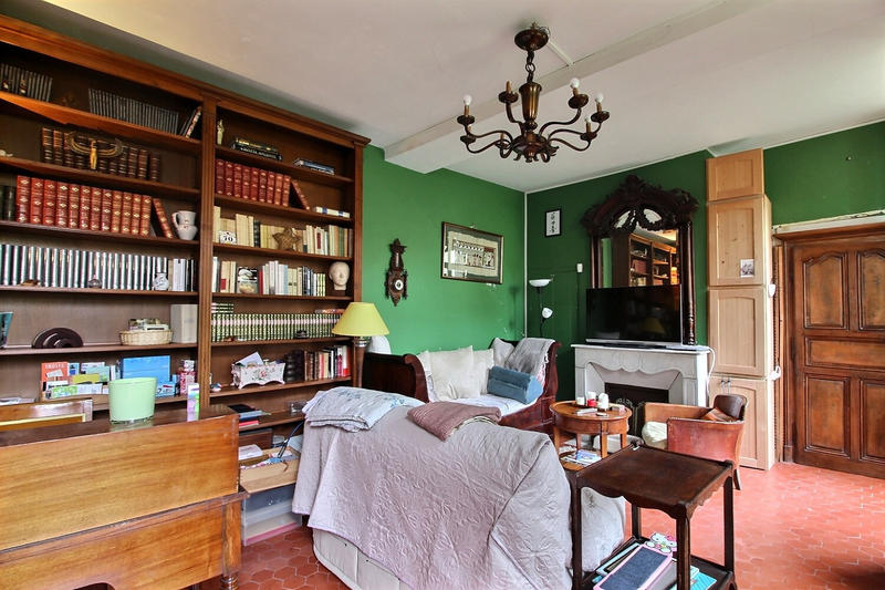 Demeure - 186 m² - 7 pièces