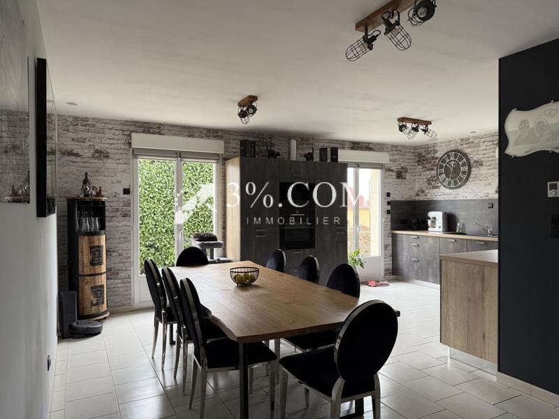 Maison - 135 m² - 5 pièces