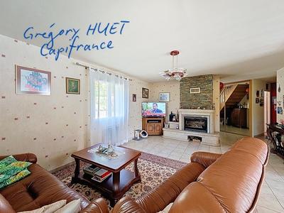 Maison - 158 m² - 9 pièces