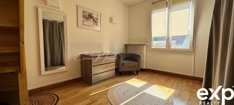 Maison - 105 m² - 6 pièces