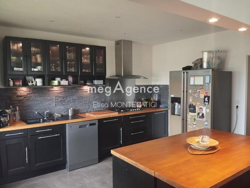 Maison ancienne - 135 m² - 7 pièces