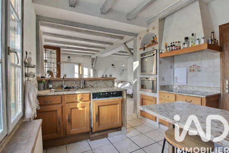 Maison - 93 m² - 5 pièces