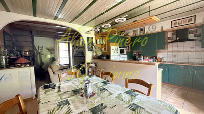 Maison - 154 m² - 8 pièces