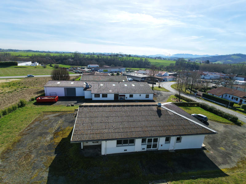 Maison - 199 m² - 5 pièces