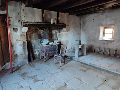 Maison - 104 m² - 4 pièces