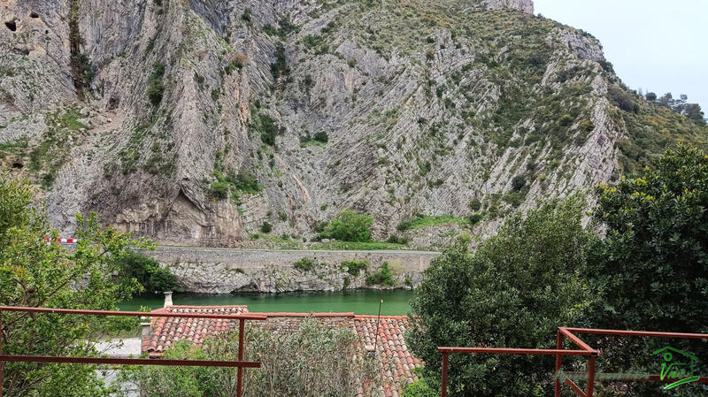 Maison ancienne - 180 m² - 9 pièces