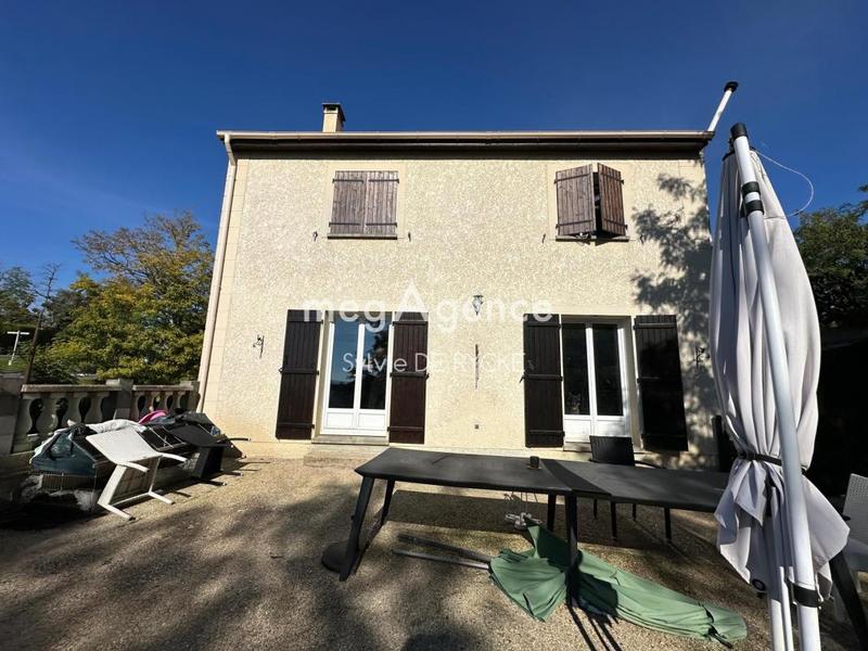 Maison - 130 m² - 7 pièces