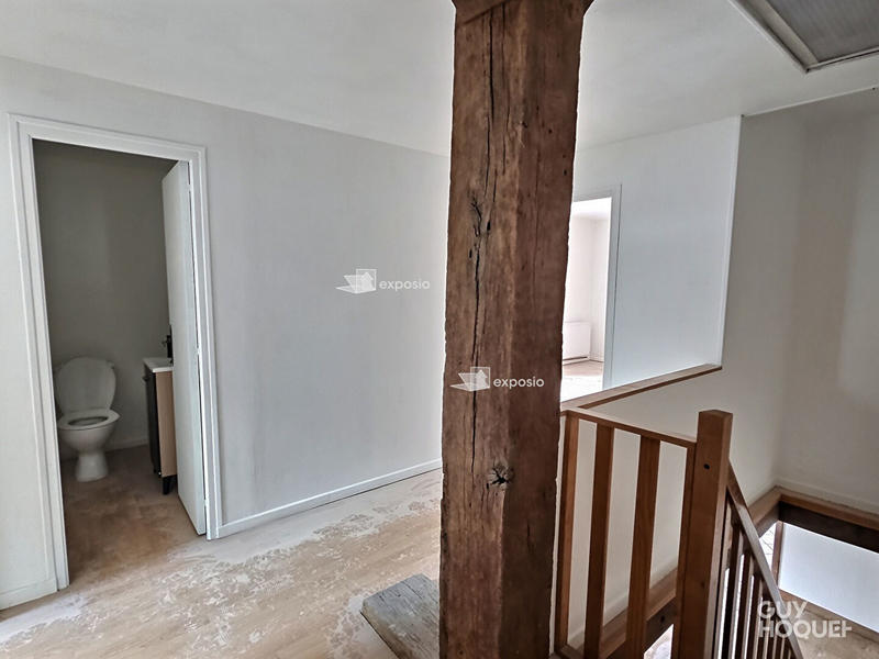 Maison - 202 m² - 8 pièces