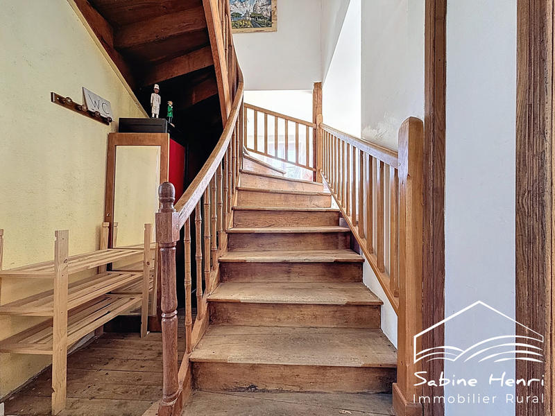 Maison - 538 m² - 20 pièces