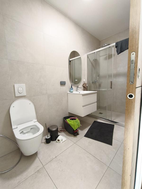 Entrepôt - 120 m² - 2 pièces