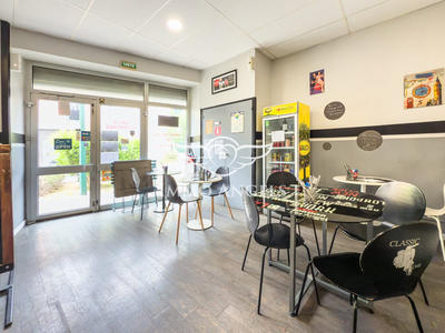 Fonds de commerce - Hôtellerie / Restauration - 66 m²