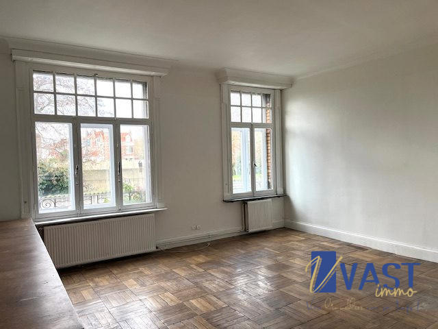 Maison ancienne - 193 m² - 8 pièces