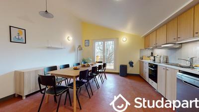 Chambre - 10 m² - 1 pièce