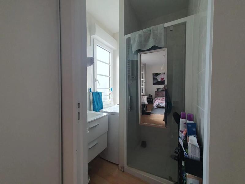 Maison - 270 m² - 10 pièces