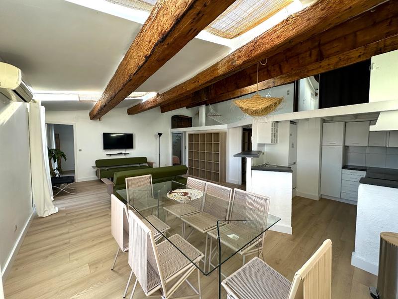 Appartement - 101 m² - 4 pièces